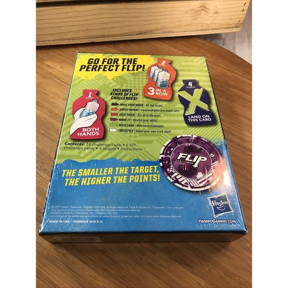 Hasbro Gaming Flip Challenge: 40 Awesome Challenges 2017 Game ages 7+ New sealed - Picture 3 of 6